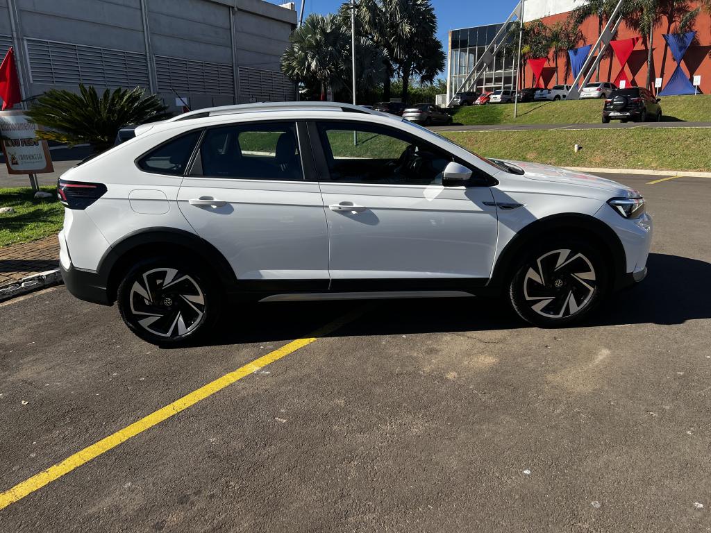 VOLKSWAGEN Nivus - Foto