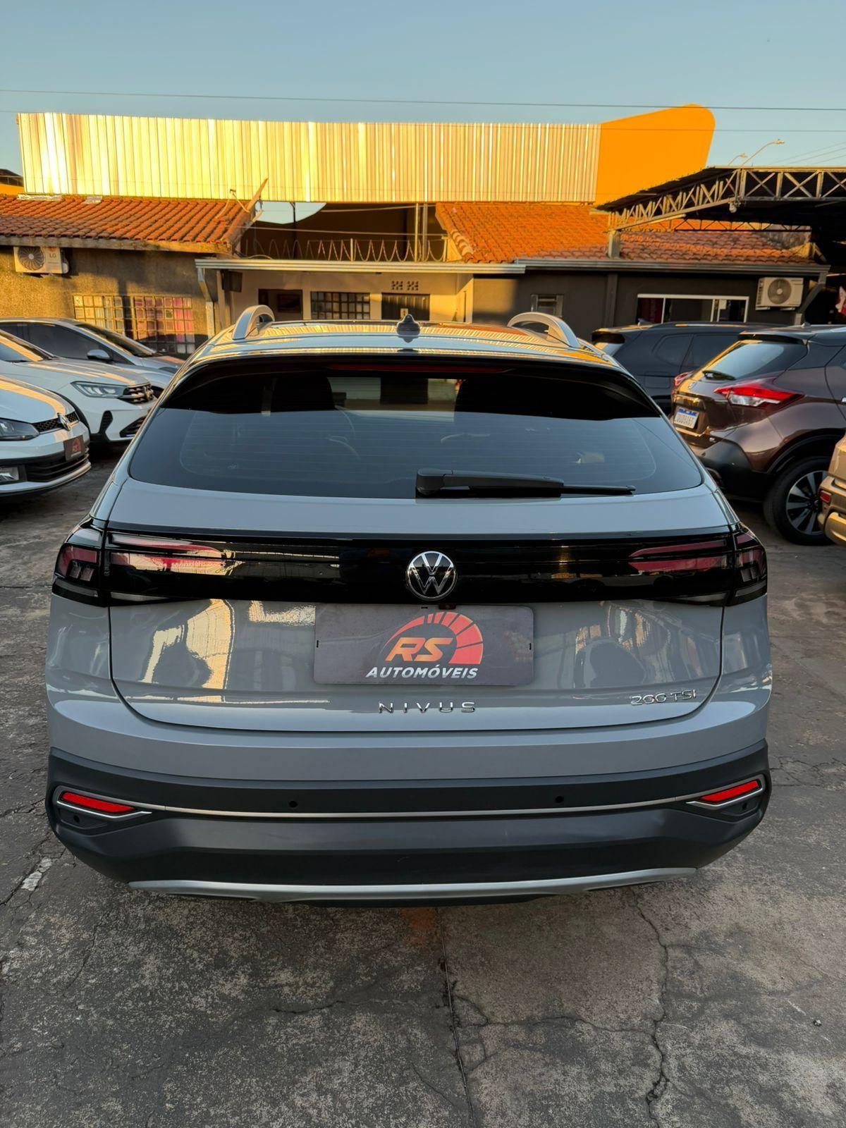 VOLKSWAGEN Nivus - Foto