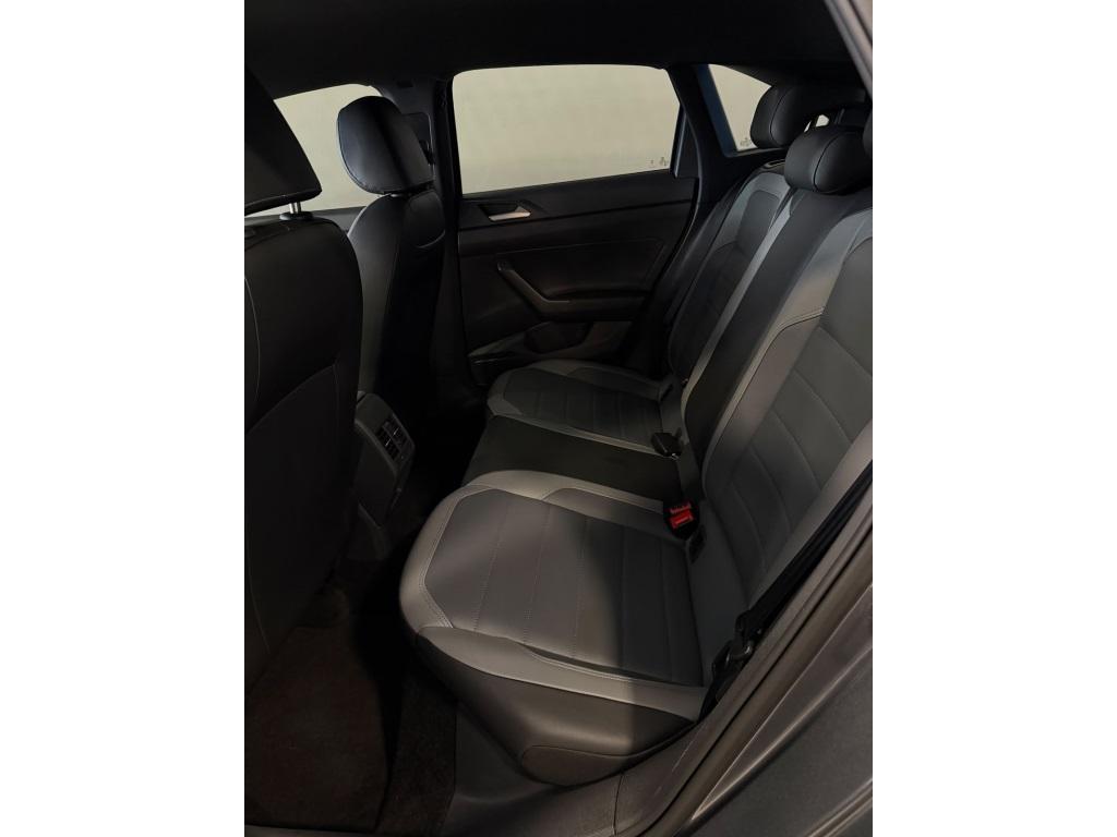 VOLKSWAGEN Nivus - Foto