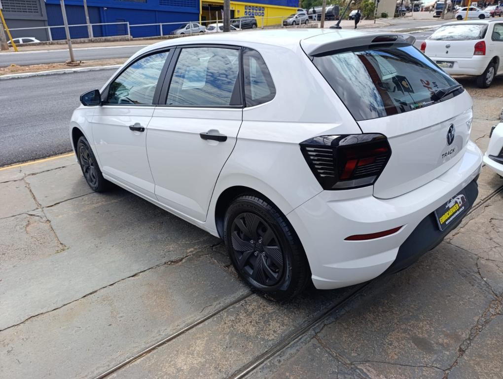 VOLKSWAGEN Polo Hatch - Foto