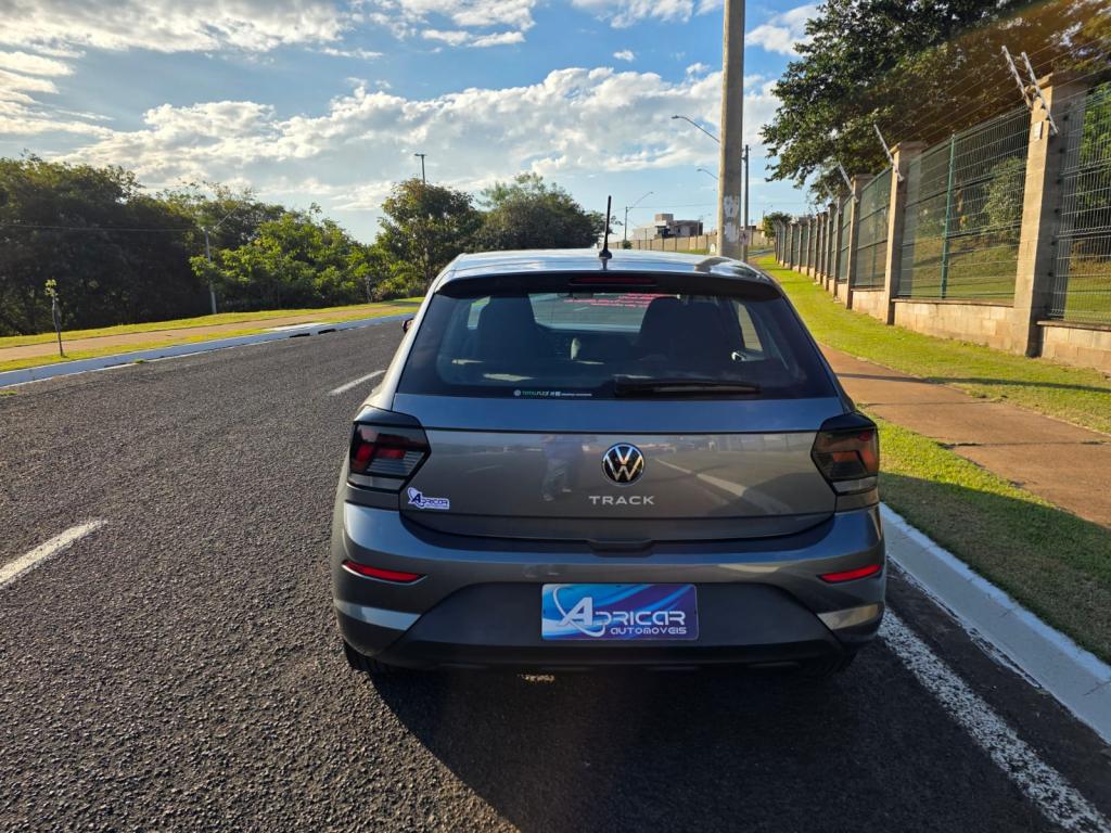 VOLKSWAGEN Polo Hatch - Foto