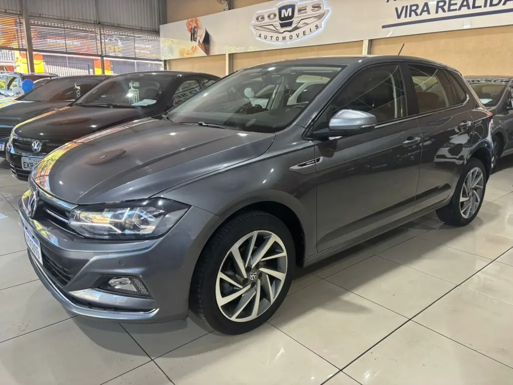 VOLKSWAGEN Polo Hatch - Foto