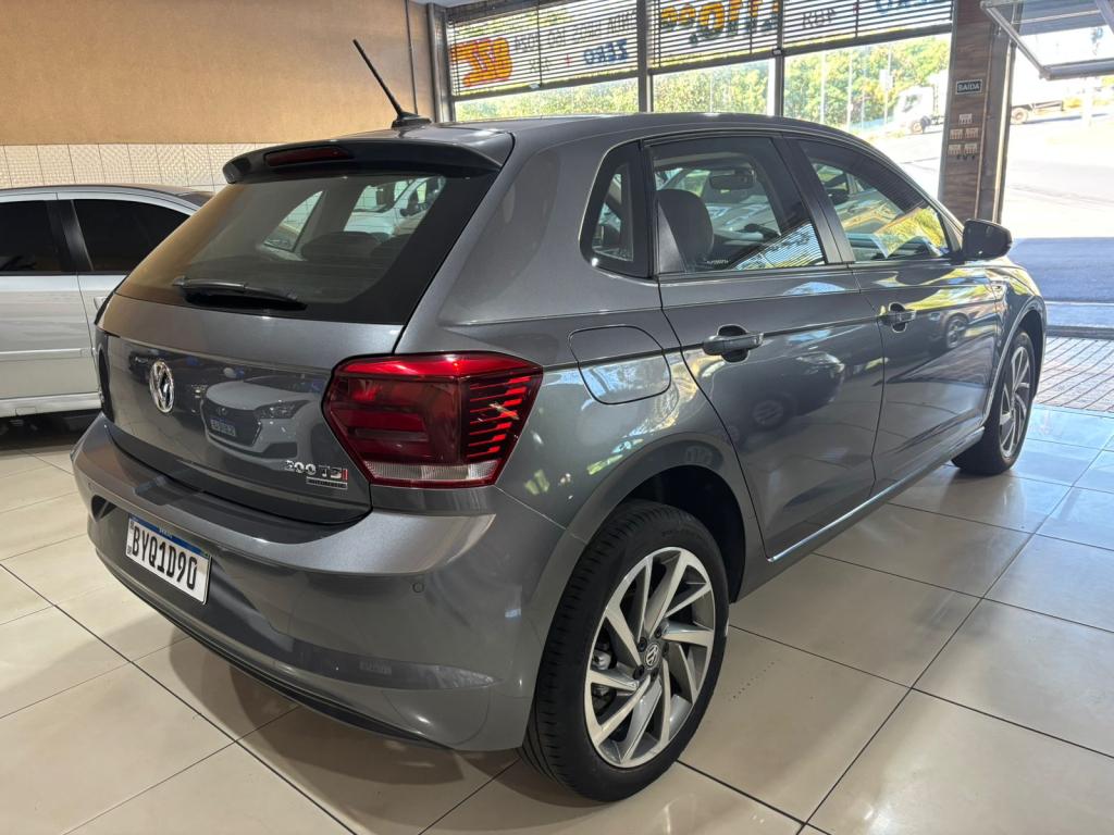 VOLKSWAGEN Polo Hatch - Miniatura