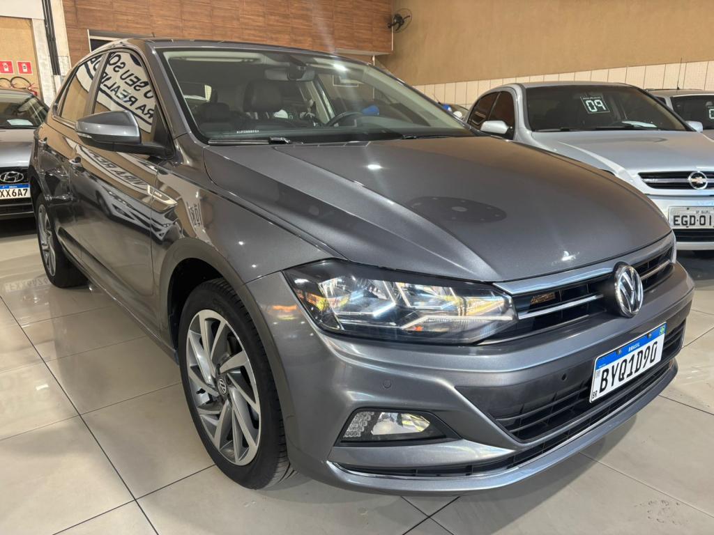 VOLKSWAGEN Polo Hatch - Foto