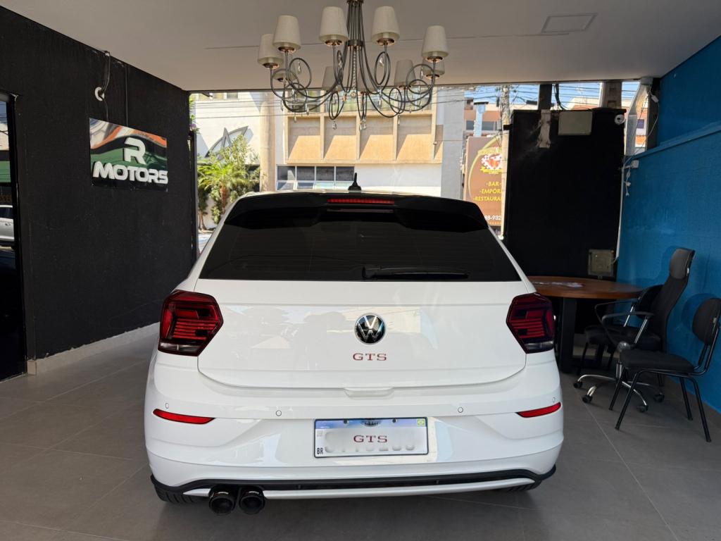 VOLKSWAGEN Polo Hatch - Foto