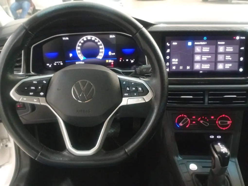 VOLKSWAGEN Polo Hatch - Miniatura