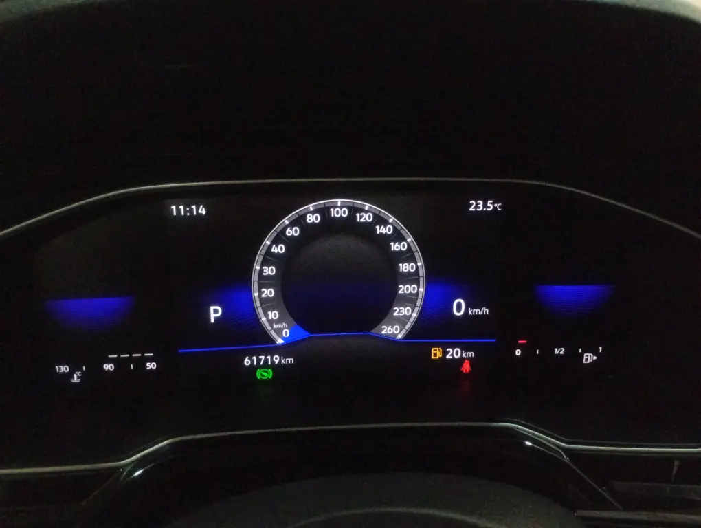 VOLKSWAGEN Polo Hatch - Foto