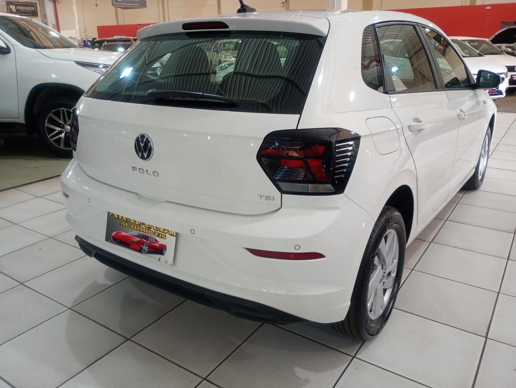 VOLKSWAGEN Polo Hatch - Foto