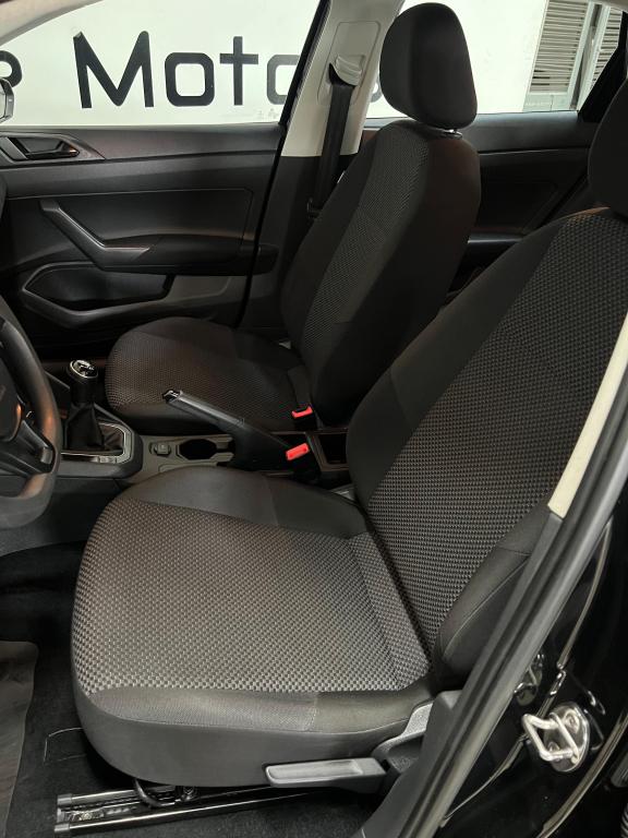 VOLKSWAGEN Polo Hatch - Foto