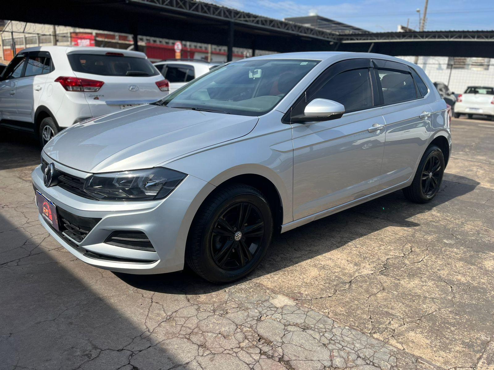 VOLKSWAGEN Polo Hatch