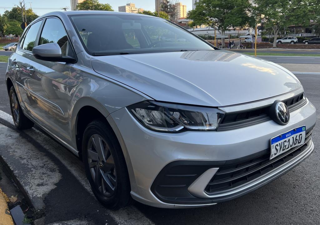 VOLKSWAGEN Polo Hatch - Foto