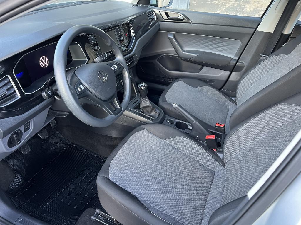 VOLKSWAGEN Polo Hatch - Foto