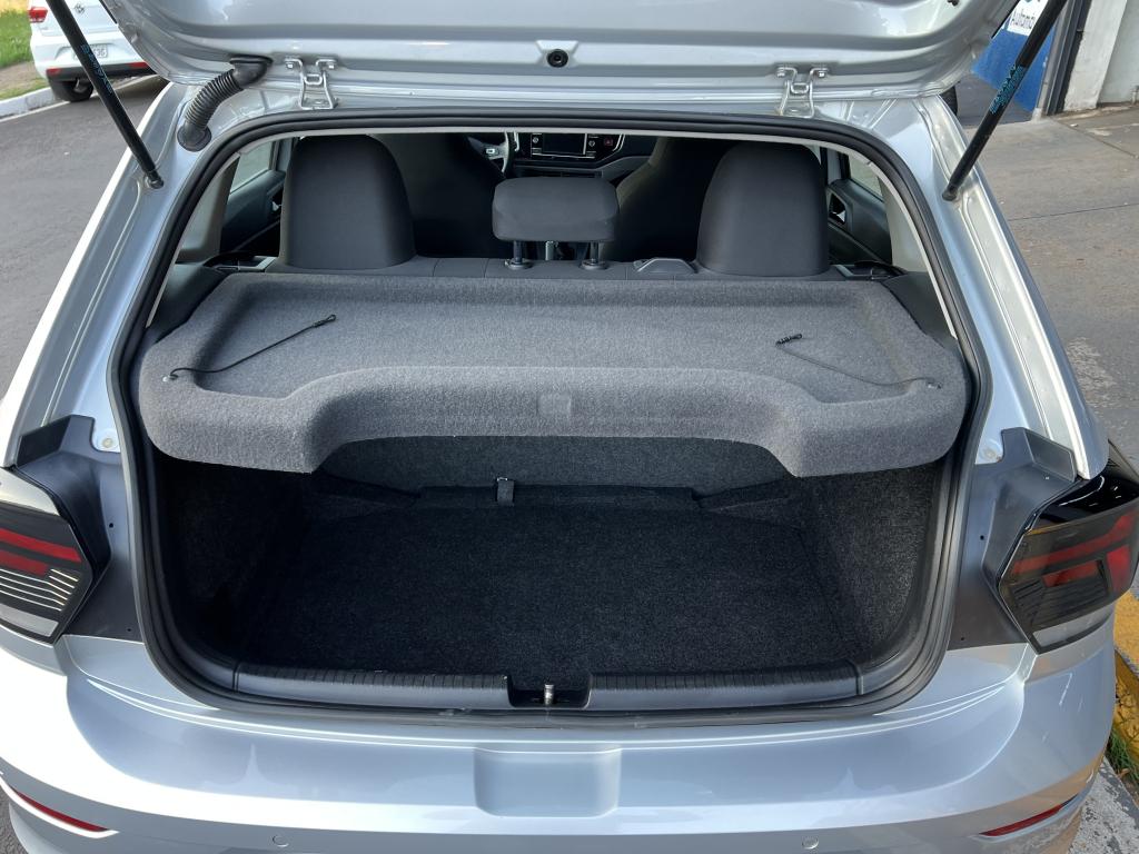 VOLKSWAGEN Polo Hatch - Foto