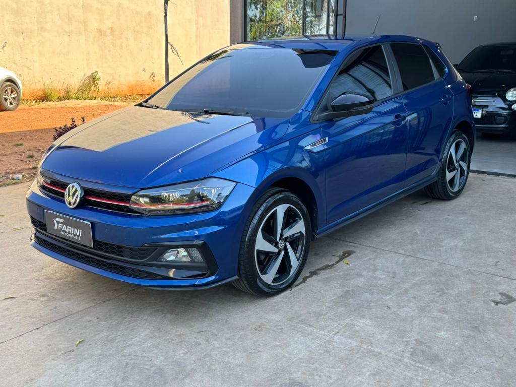 VOLKSWAGEN Polo Hatch - Foto