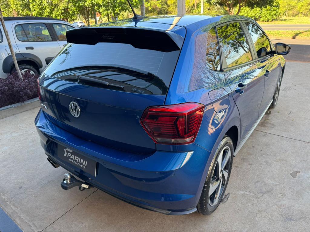 VOLKSWAGEN Polo Hatch - Foto