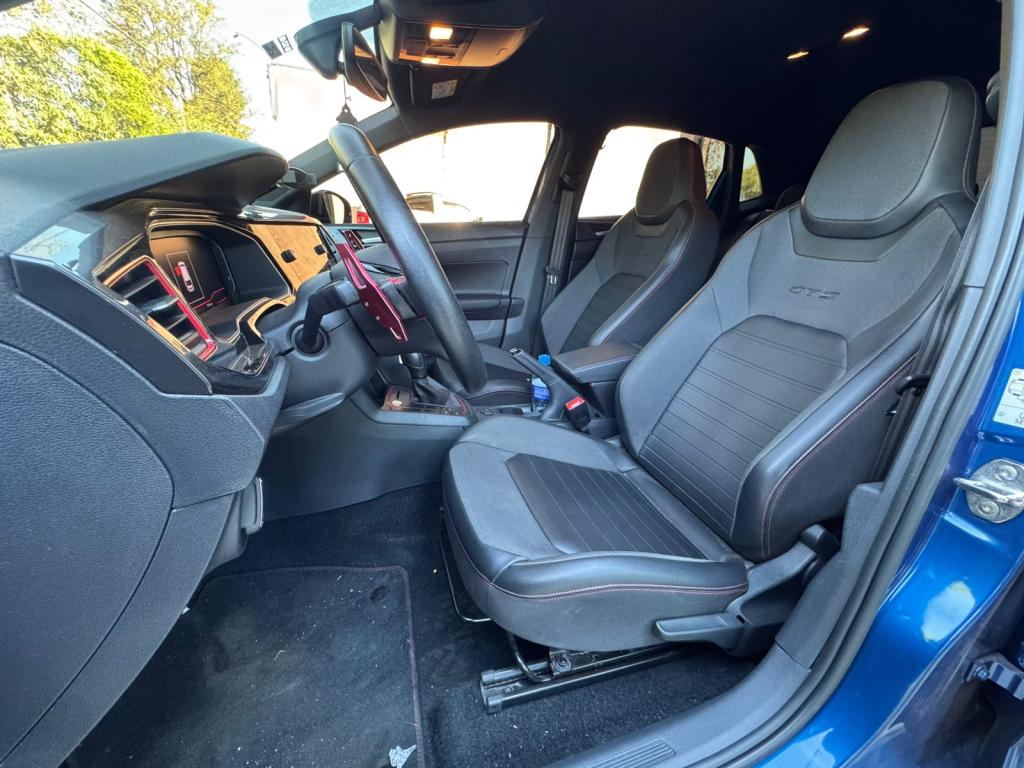 VOLKSWAGEN Polo Hatch - Foto