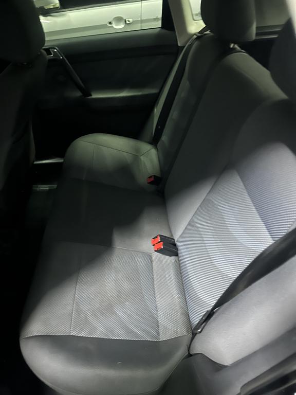 VOLKSWAGEN Polo Hatch - Foto