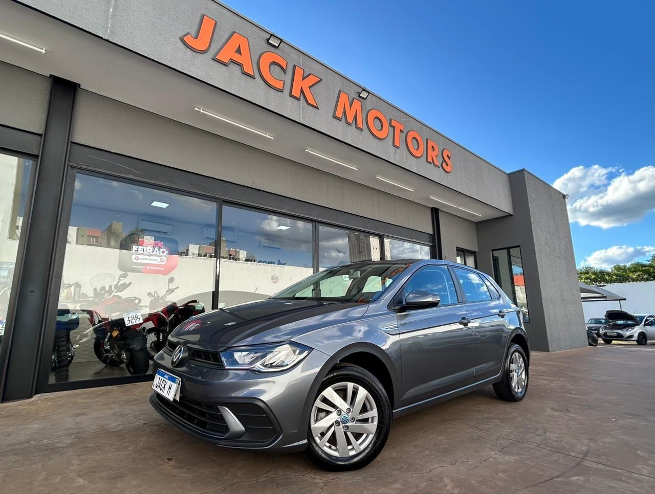 VOLKSWAGEN Polo Hatch - Foto