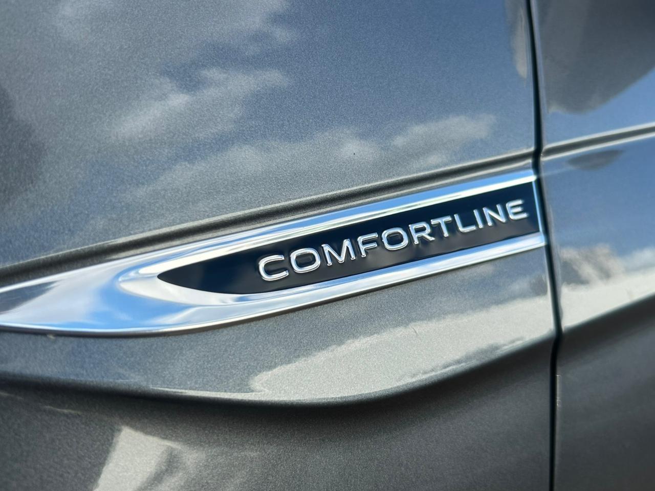 VOLKSWAGEN Polo Hatch - Foto