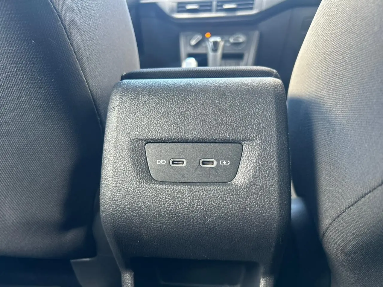 VOLKSWAGEN Polo Hatch - Foto