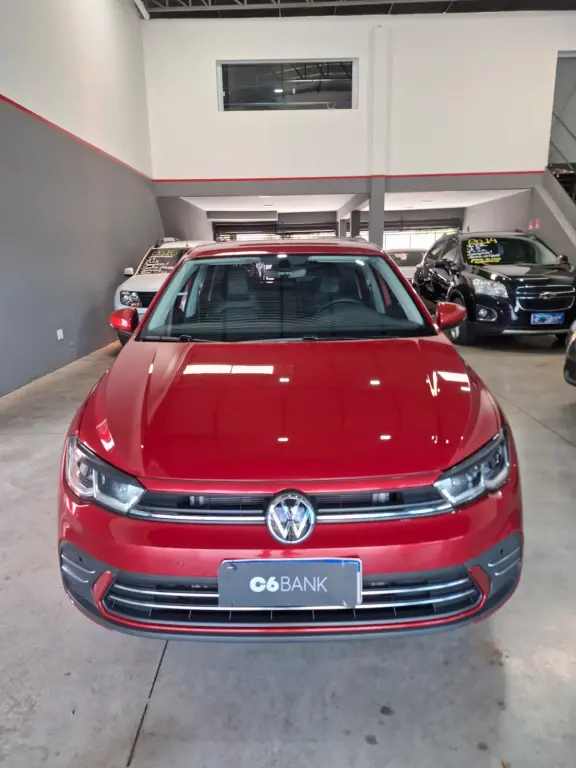 VOLKSWAGEN Polo Hatch - Foto