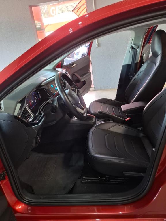 VOLKSWAGEN Polo Hatch - Foto