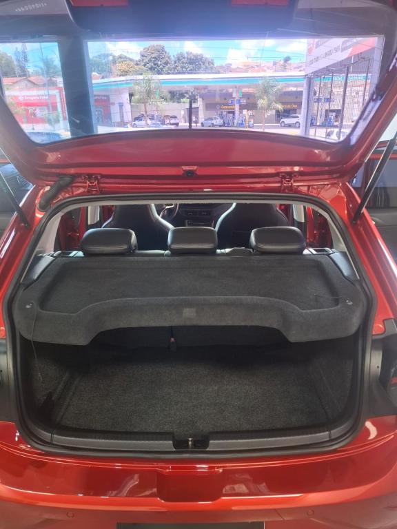 VOLKSWAGEN Polo Hatch - Foto