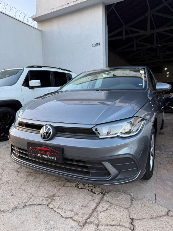 VOLKSWAGEN Polo Hatch