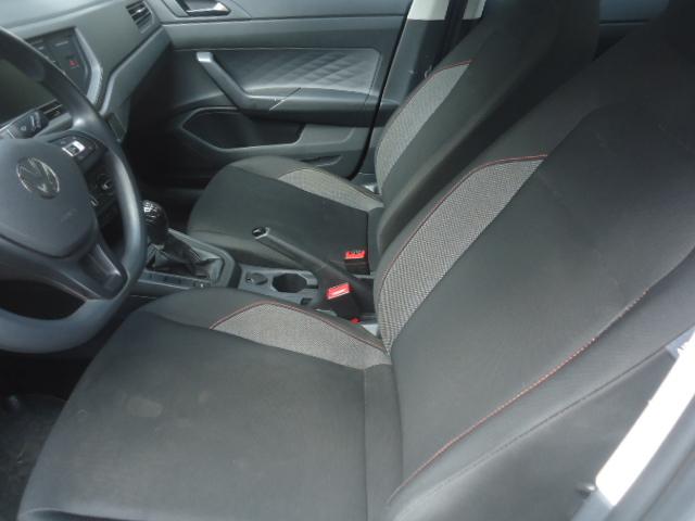 VOLKSWAGEN Polo Hatch - Foto