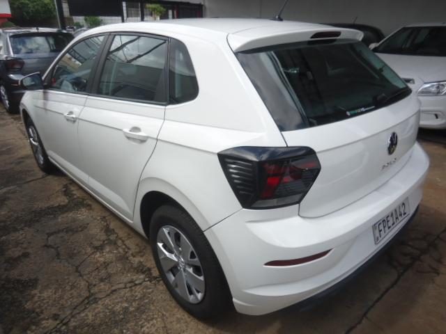 VOLKSWAGEN Polo Hatch - Foto