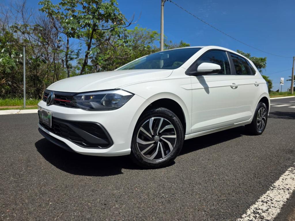 VOLKSWAGEN Polo Hatch - Foto