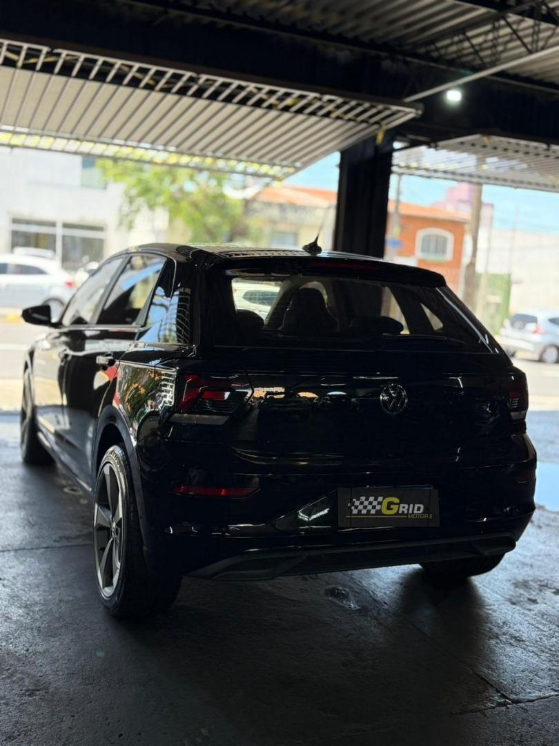 VOLKSWAGEN Polo Hatch - Foto
