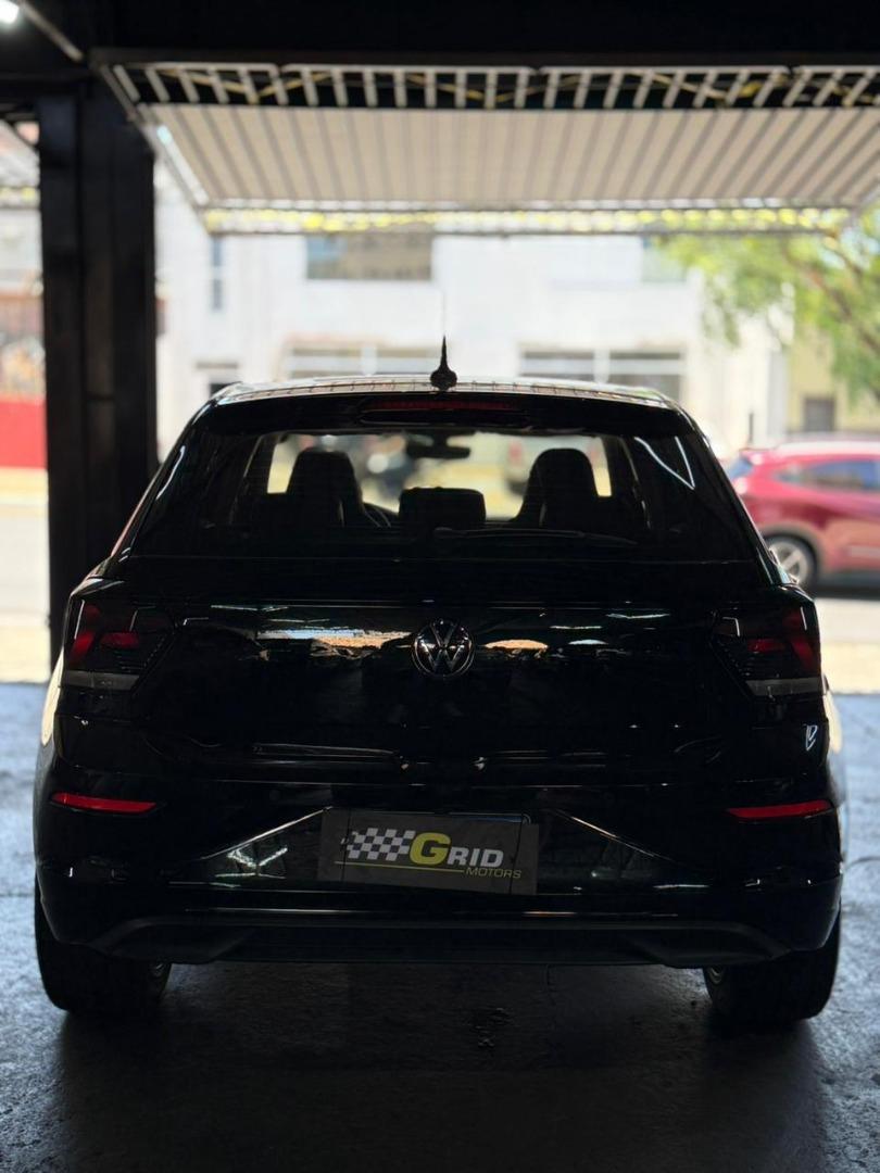 VOLKSWAGEN Polo Hatch - Foto