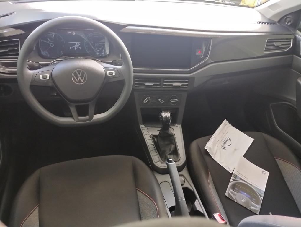 VOLKSWAGEN Polo Hatch - Foto