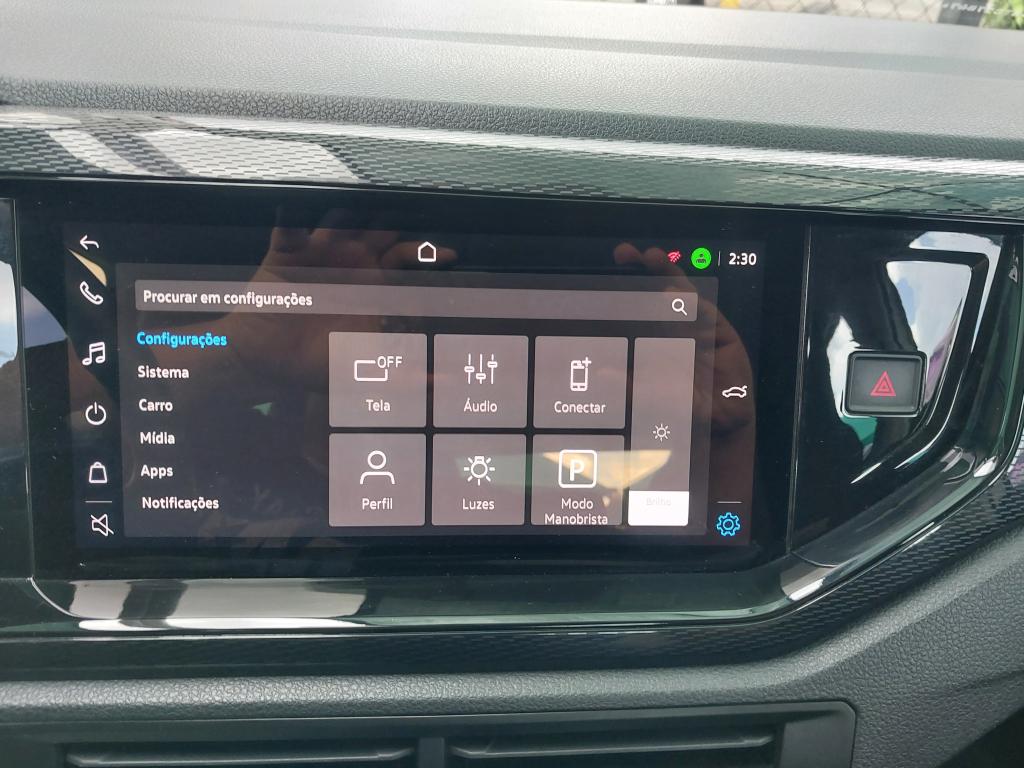 VOLKSWAGEN Polo Hatch - Foto