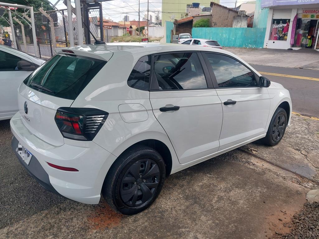 VOLKSWAGEN Polo Hatch - Foto