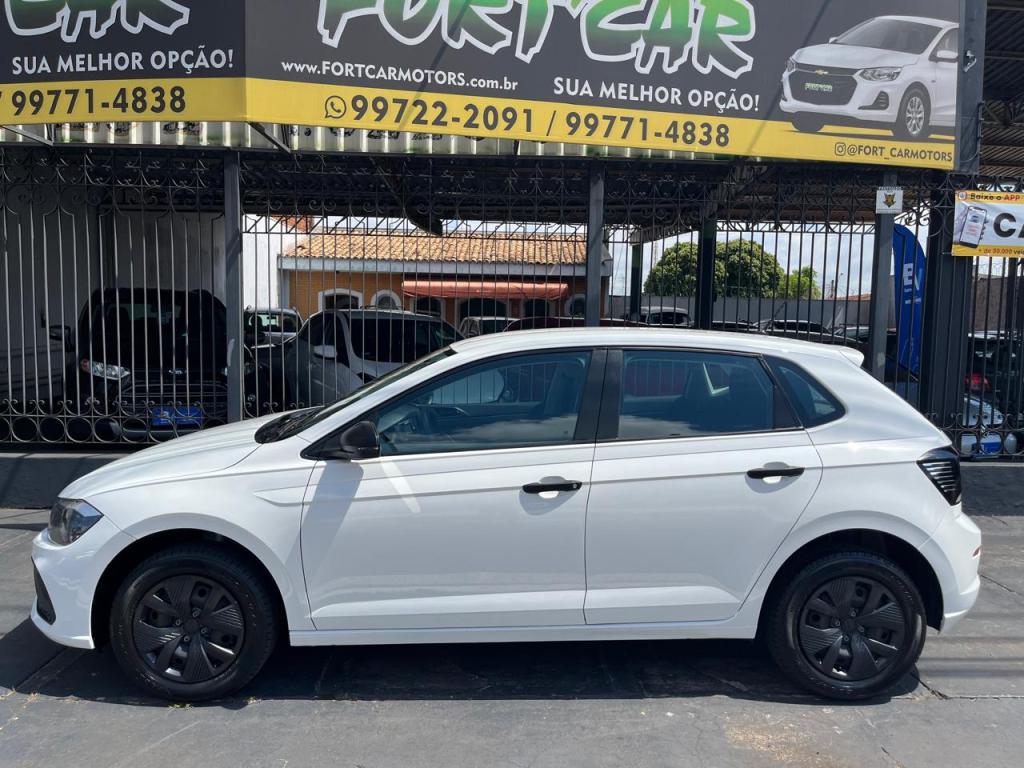 VOLKSWAGEN Polo Hatch - Foto