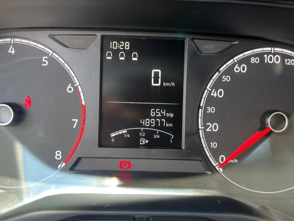 VOLKSWAGEN Polo Hatch - Foto