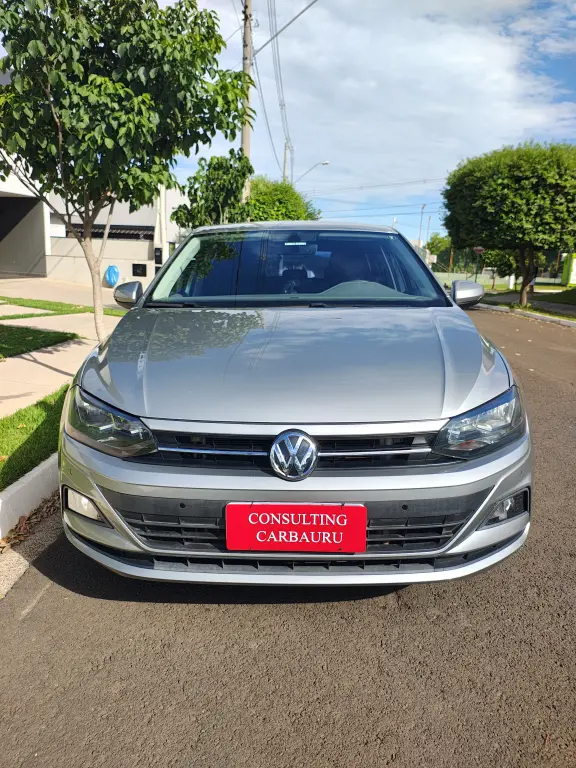 VOLKSWAGEN Polo Hatch - Foto