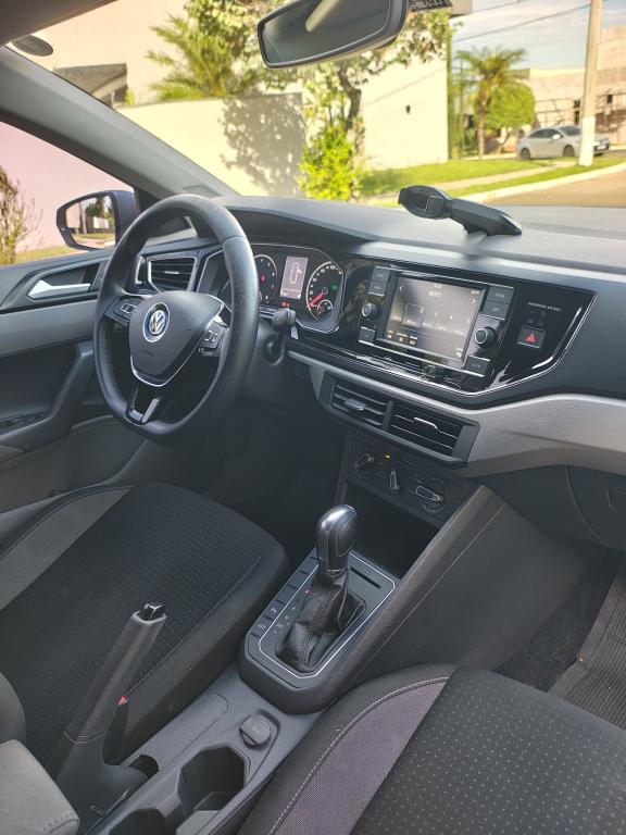 VOLKSWAGEN Polo Hatch - Foto