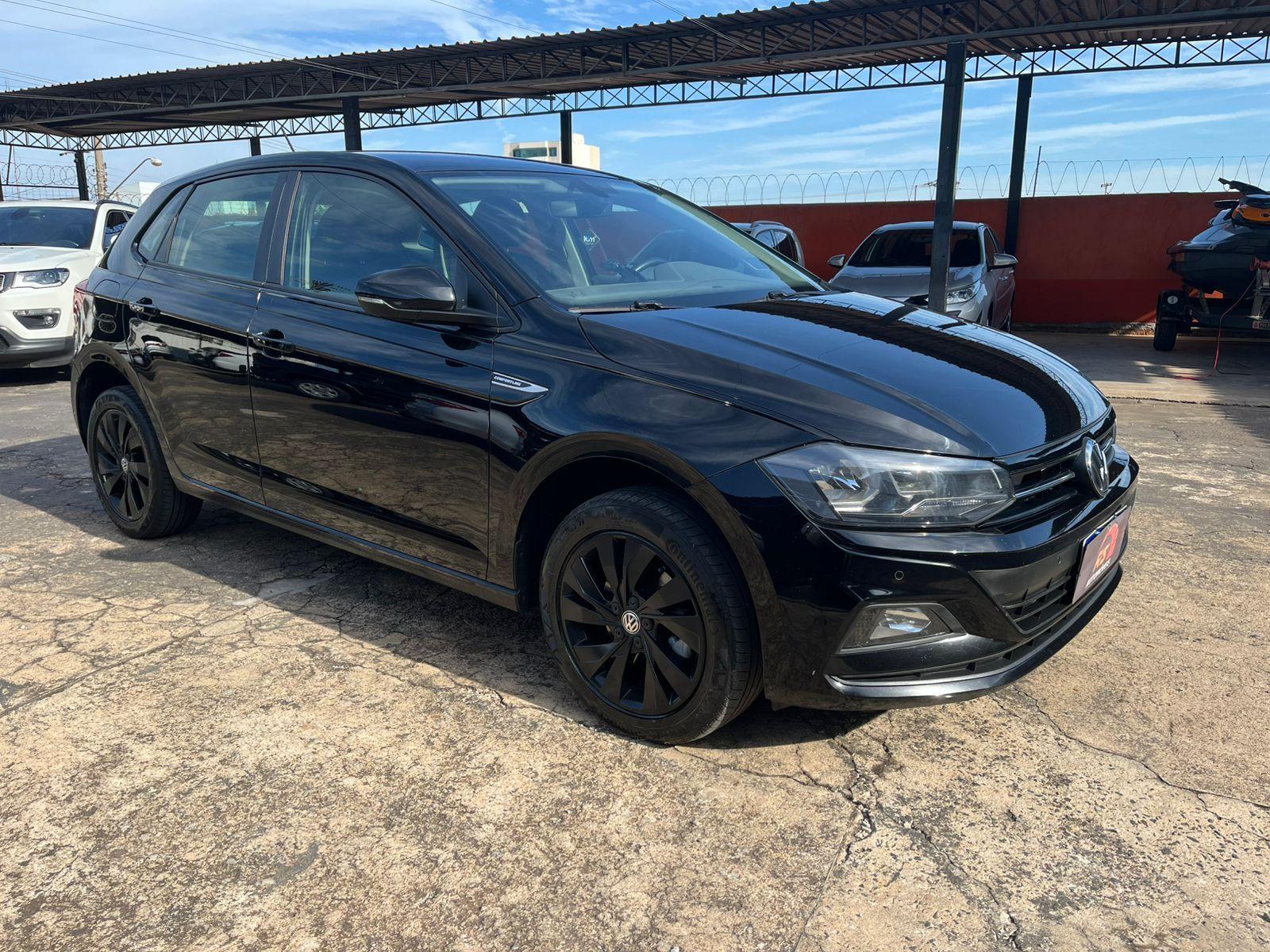 VOLKSWAGEN Polo Hatch - Foto