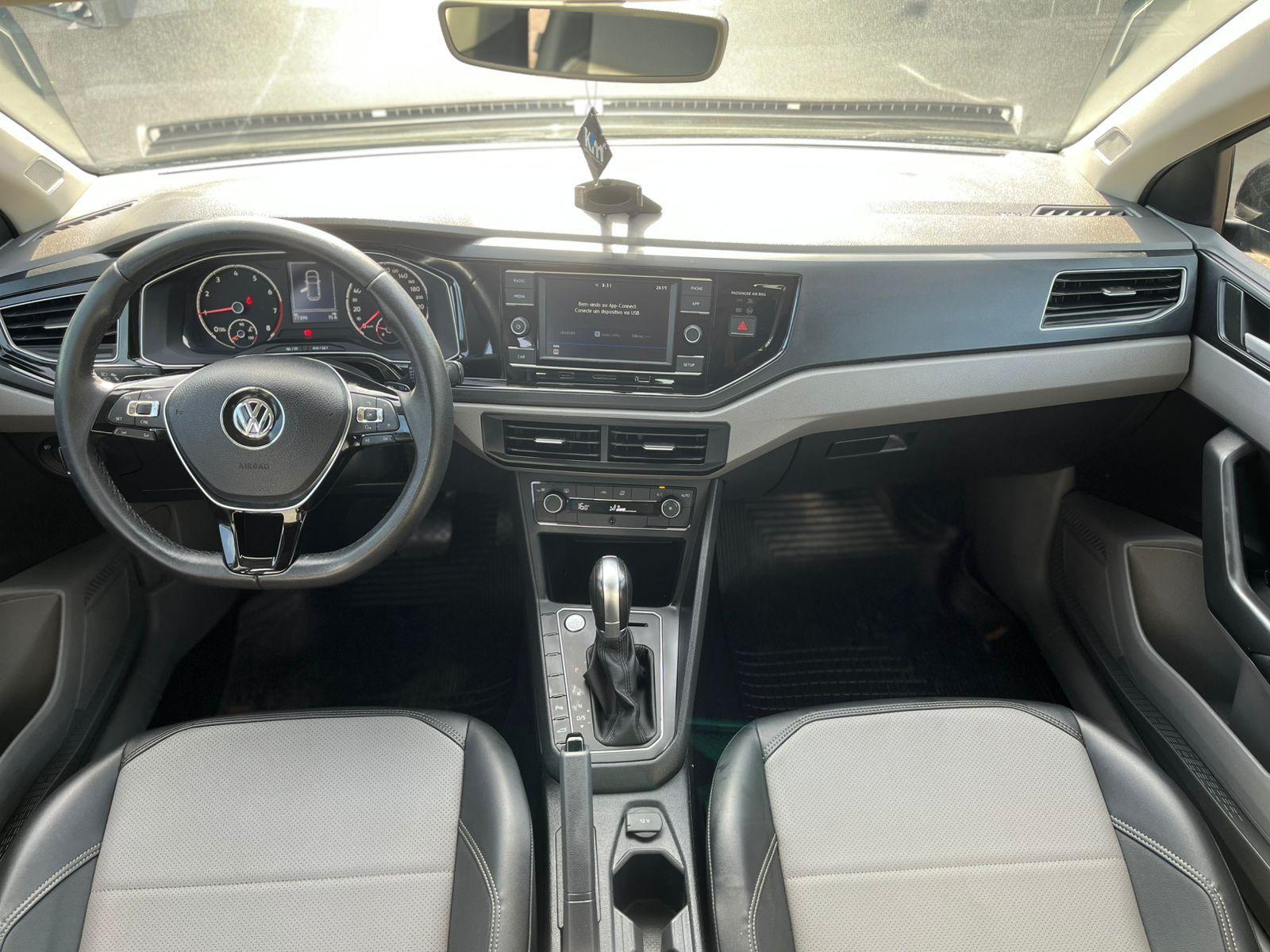 VOLKSWAGEN Polo Hatch - Foto