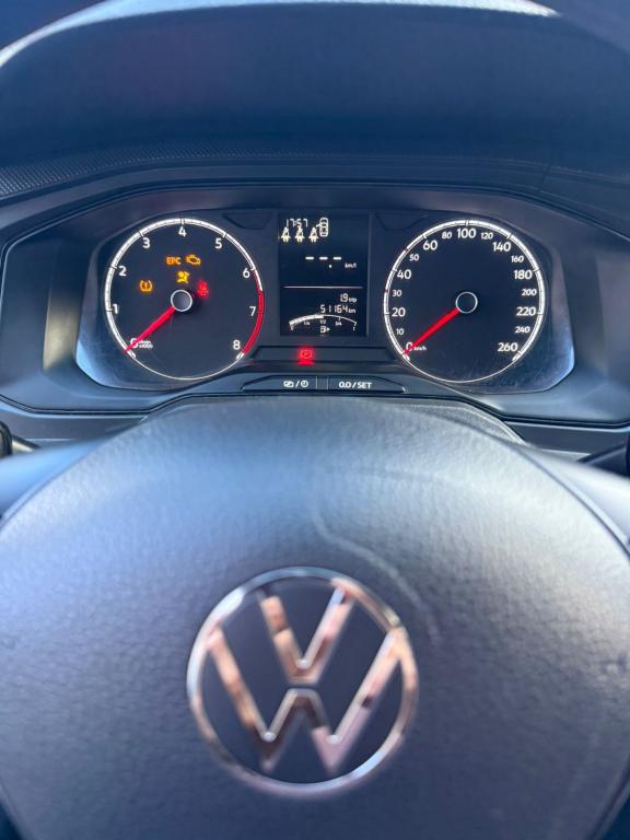 VOLKSWAGEN Polo Hatch - Foto