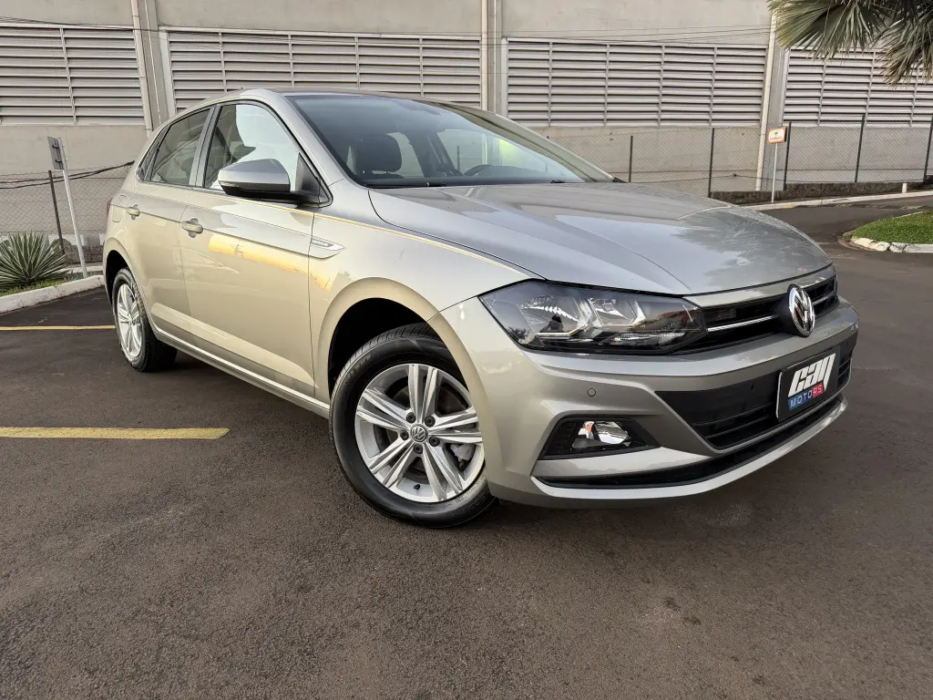 VOLKSWAGEN Polo Hatch - Foto