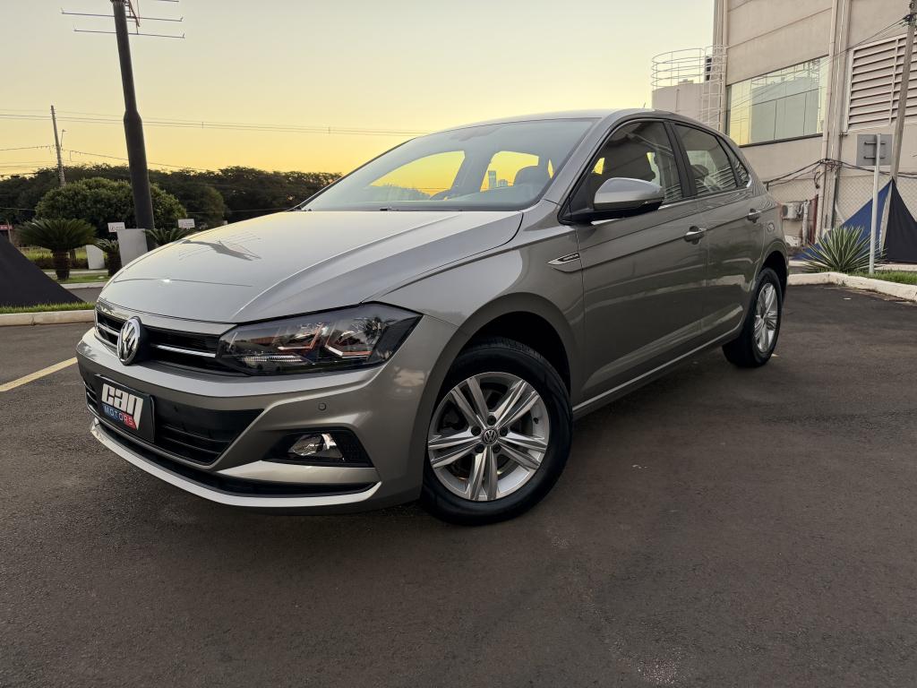 VOLKSWAGEN Polo Hatch - Foto