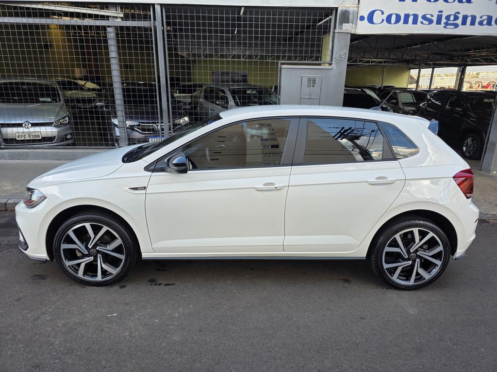VOLKSWAGEN Polo Hatch - Foto