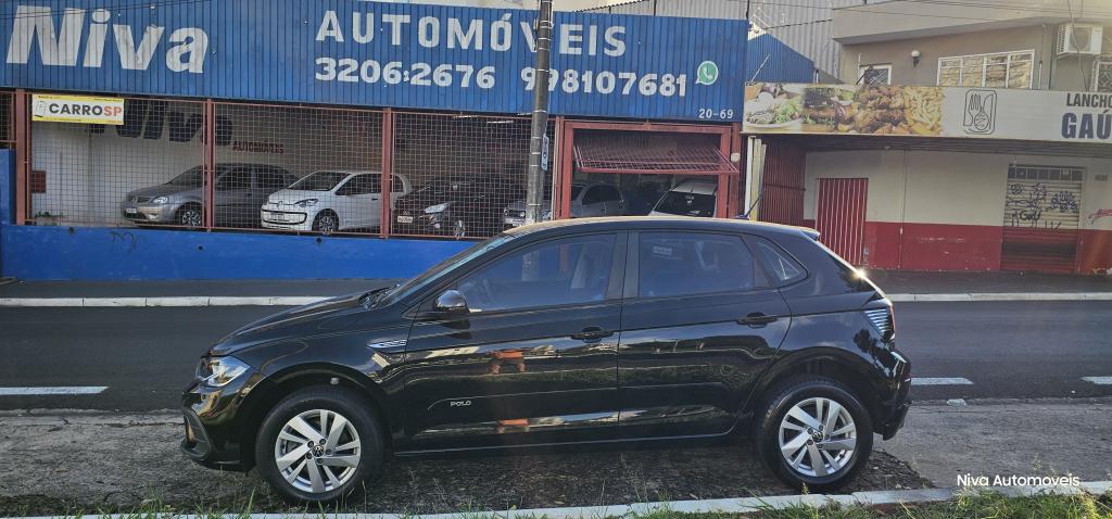 VOLKSWAGEN Polo Hatch - Foto