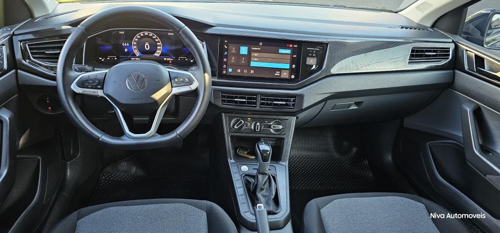 VOLKSWAGEN Polo Hatch - Foto