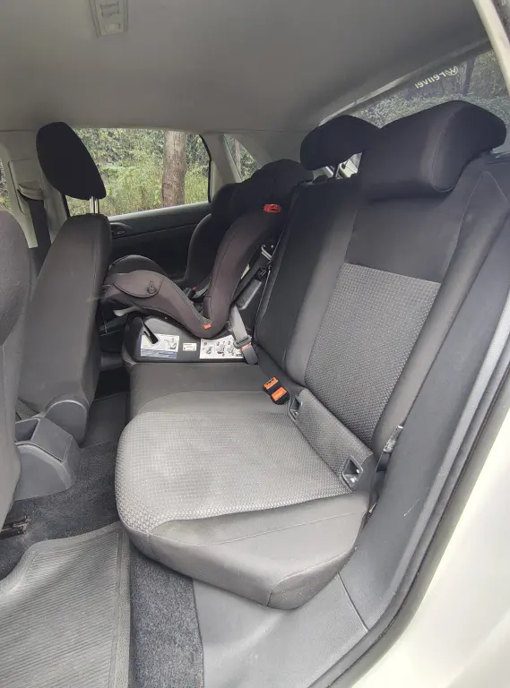 VOLKSWAGEN Polo Hatch - Foto