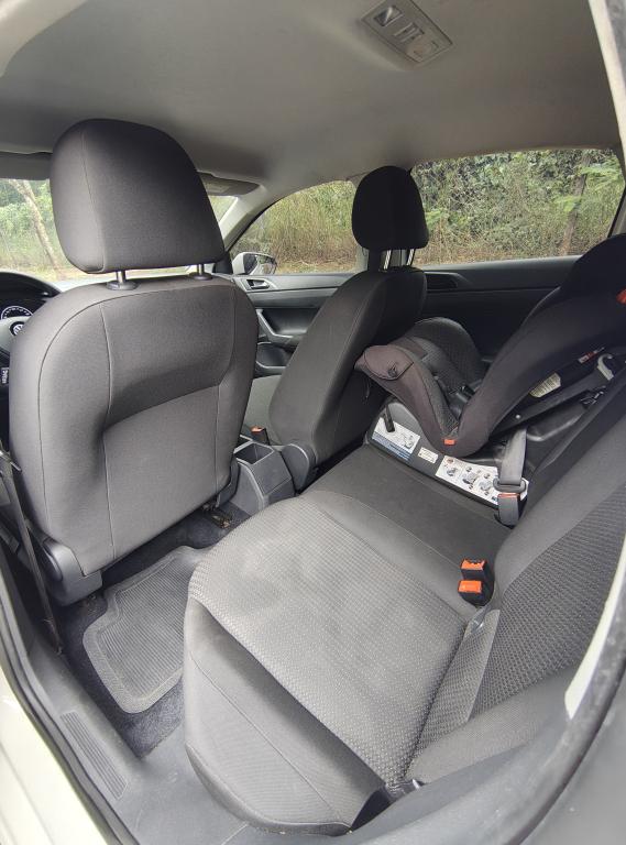 VOLKSWAGEN Polo Hatch - Foto